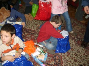 Razliv orphanage - children enjoying a visit from the "Bundles of love" team.